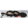 Image 1 : LOT OF 9 SMALL FRYING PANS 6"