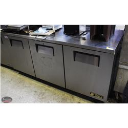 TRUE 3 DOOR UNDERCOUNTER COOLER