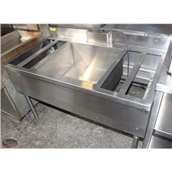 STAINLESS STEEL SINGLE WELL BAR SINK - NO INSERTS