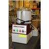 Image 1 : R2 ROBOT-COUPE COMMERCIAL FOOD PROCESSOR-3 QT