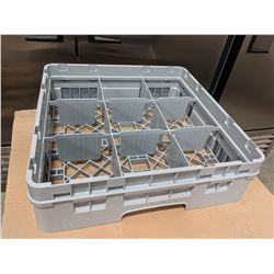 CAMBRO 9 COMPARTMENT GLASS RACK WITH EXTENDER