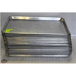 LOT OF 17 HALF SIZE ALUMINUM BUN PANS.