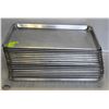 Image 1 : LOT OF 17 HALF SIZE ALUMINUM BUN PANS.