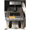 Image 1 : BAILIFF SEIZURE! CUISINART DEEP FRYER.