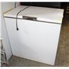 Image 1 : WHITE EATON VIKING DEEP-FREEZER