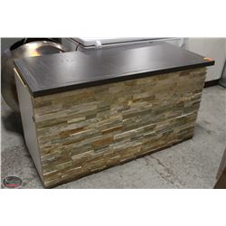 BAILIFF SEIZURE! STONE FRONT COUNTER.