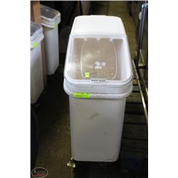 ROLLING DRY INGREDIENT BIN STORAGE WITH LID &