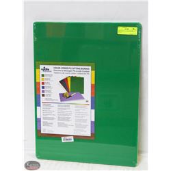 GREEN POLY CUTTING BOARD 15 X 20 X 1/2"