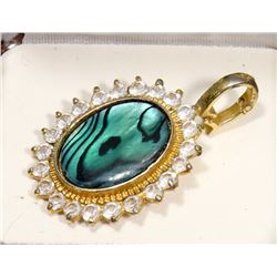 VINTAGE ESTATE STONE PENDANT  W/ CUBIC ZIRCONIA