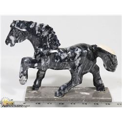 HANDCARVED ONYX HORSE FIGURINE 7" TALL