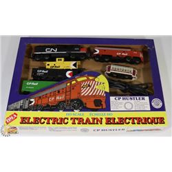 BOX W/ 3 HO SCALE TRAIN ENGINES & 4 CARS