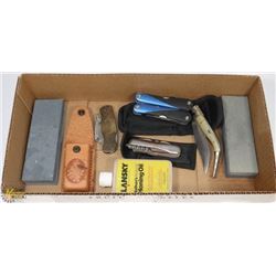 FLAT OF KNIVES & ACCESSORIES INCL.