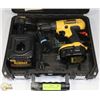 Image 1 : DEWALT CORDLESS DRILL SET