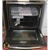 Image 3 : GE 30" FREE STANDING SELF CLEANING TRUE CONVECTION