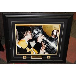 BOBBY ORR FRAMED 26X30 SIGNED WITH BOBBY ORR