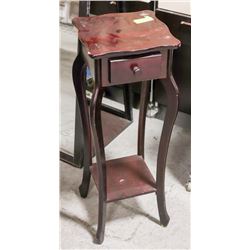 BAILIFF SEIZURE SMALL WOOD STAND