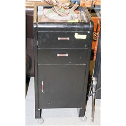 BAILIFF SEIZURE SALON CART