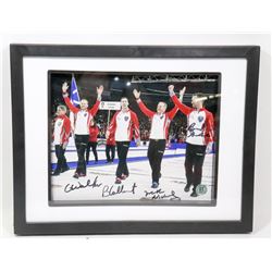 TEAM GUSHUE SIGNED PHOTO.