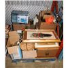 Image 1 : PALLET OF ESTATE MISC
