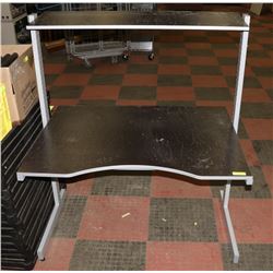 COMPUTER DESK, 41"X35.5"X57"