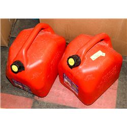 LOT OF 2 NEW GAS CANS