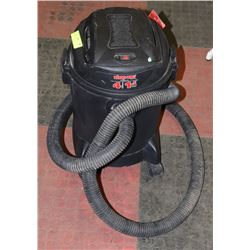 SHOP VAC