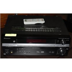 PIONEER AMP/RECEIVER.