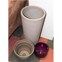 LOT OF ASSORTED PLANTERS