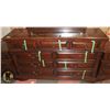 Image 3 : SOLID WOOD 8 DRAWER DRESSER (68"X20"X41.5") W/