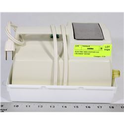 ELECTRIC MID CENTURY ICE CRUSHER "OSTER"
