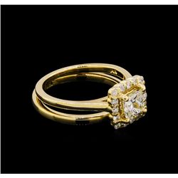 14KT Yellow Gold 0.91 ctw Diamond Wedding Set