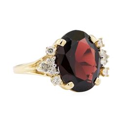 10.20 ctw Garnet and Diamond Ring - 14KT Yellow Gold