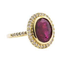 5.30 ctw Ruby and Diamond Ring - 14KT Yellow Gold