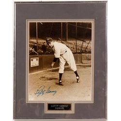 Framed 8 x 10 signed Lefty Gomez  104099