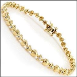 Plated 18KT Yellow Gold 0.57ctw Diamond Heart Bracelet