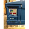 Image 2 : NORDSON PRO BLUE 7 1022233A HOT GLUE MELT APPLICATOR