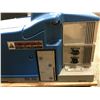 Image 9 : NORDSON PRO BLUE 7 1022233A HOT GLUE MELT APPLICATOR