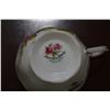 Image 3 : Selection of Royal Albert "American Beauty" china dinnerware including ten dinner plates, thirteen s