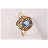 Image 1 : 14kt yellow gold ring set with oval faceted aquamarine gemstone