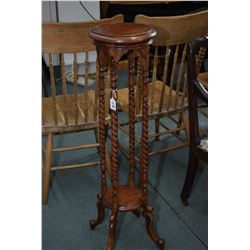 Antique style statuary stand with turned supports, 40" in height