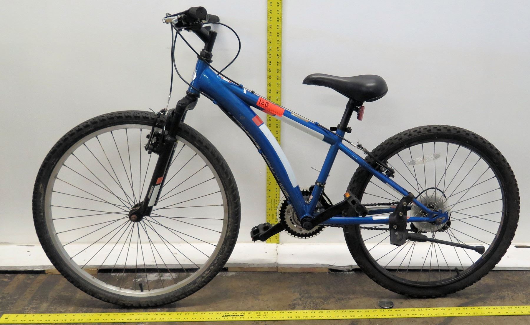 blue diamondback mountain bike
