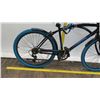 Image 26 : Kent 2600 Bayside 26" Blue Tire GS72696 Black Cruiser Bike