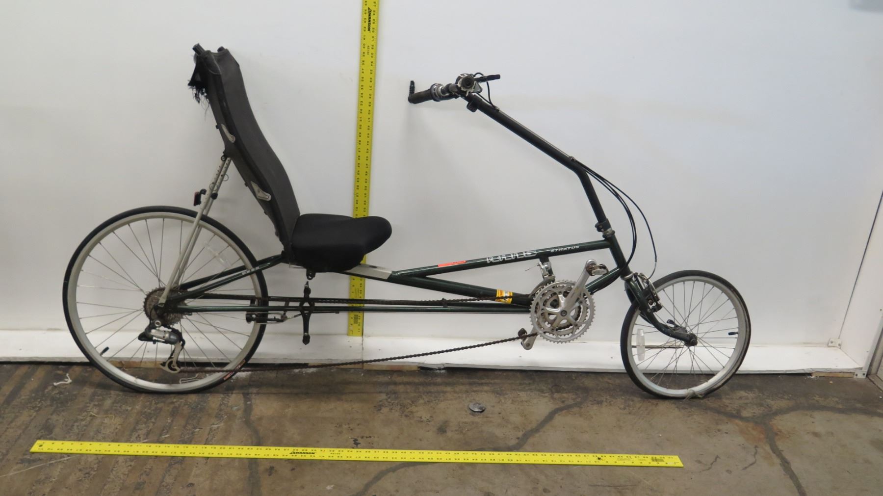 Rans Stratus Full Seat Black Recumbent Bike - Oahu Auctions