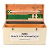Image 2 : Space Station Concept Display Model