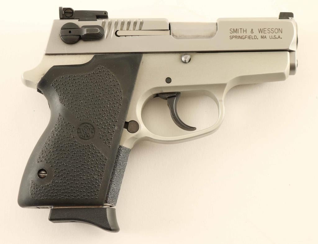 Smith & Wesson CS9 9mm SN: VJC8075