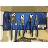 Image 1 : NEWWilliams 4-Piece Combination Pliers Set