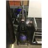 Image 1 : Bissell DeepClean Deluxe Pet Upright Vacuum