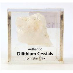 Star Trek - Dilithium crystals from the Paramount Studios production, in perspex display case measur