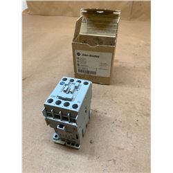 Allen-Bradley 100-C09*10 Relay