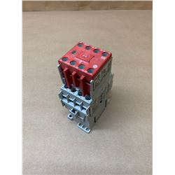 Allen-Bradley 100-C09*10 Relay